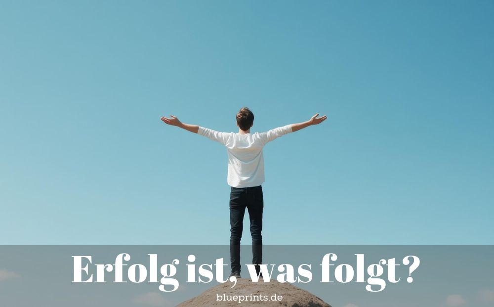 Ein Mann freut sich.